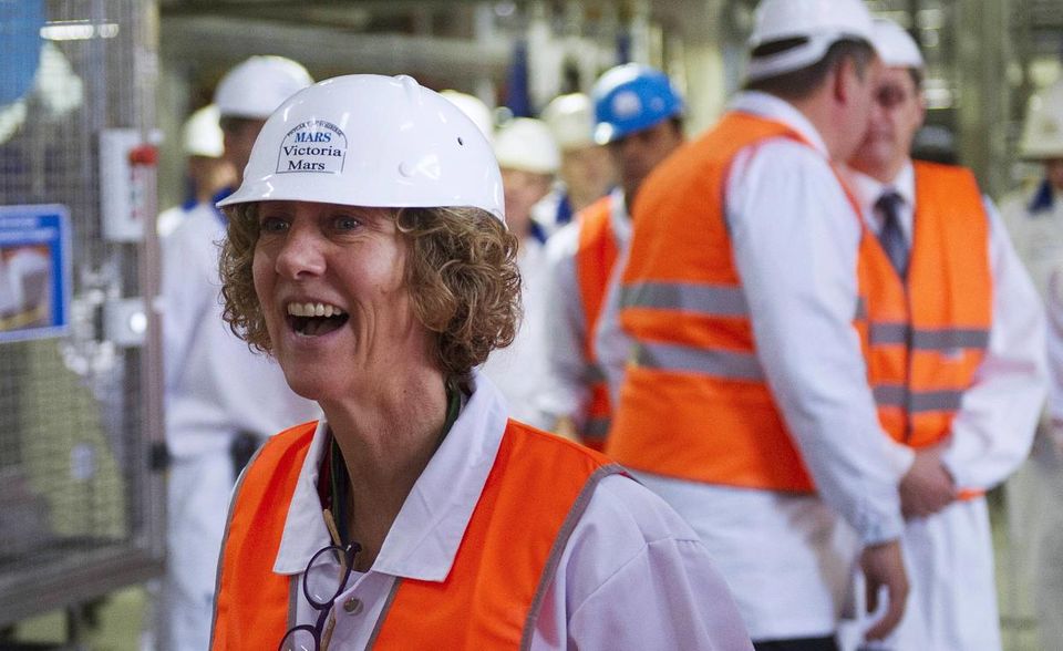89 Prozent der rund 67.784 Beschäftigten von Mars meinen: Bei dieser Firma stimmen die Arbeitsbedingungen. Das und weitere Kriterien führten im aktuellen Ranking von Great Place to Work zu den besten internationalen Arbeitgebern zu Platz sechs für den US-Lebensmittelkonzern.