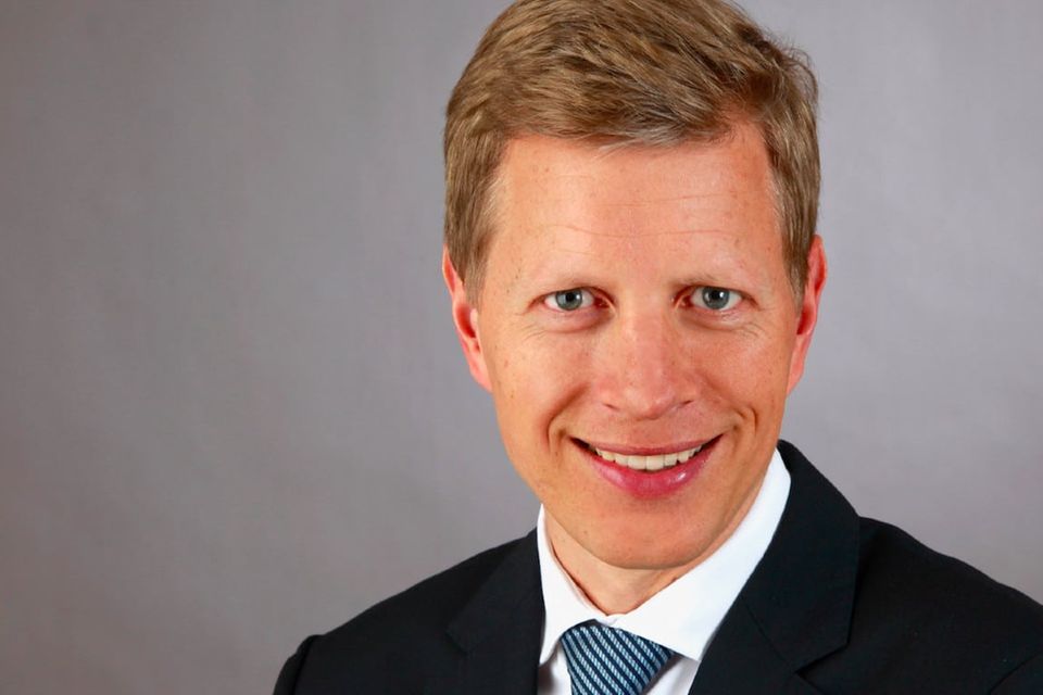 DJE-Fondsmanager Richard Schmidt will Unternehmen wie Apple oder BASF „grüner“ machen
