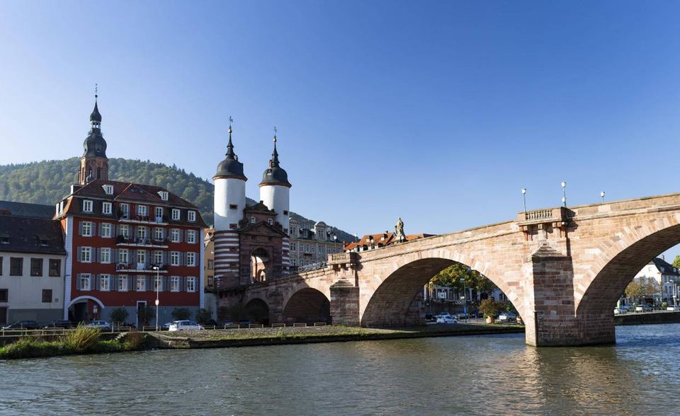 Baden-Württemberg war das erste Bundesland mit über zwei Millionen Alleinlebenden (2,1 Millionen – 1,1 Millionen Frauen, 1,0 Millionen Männer).