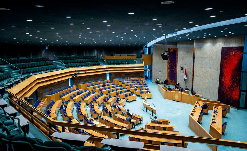 Die Niederland sind das erste Land dieser Rangliste, das in beiden Kategorien in den Top 10 liegt. 82 Prozent Wahlbeteiligung bedeuten Platz sieben. In puncto Bürgerbeteiligung mussten die Niederlande neun Staaten den Vortritt lassen.