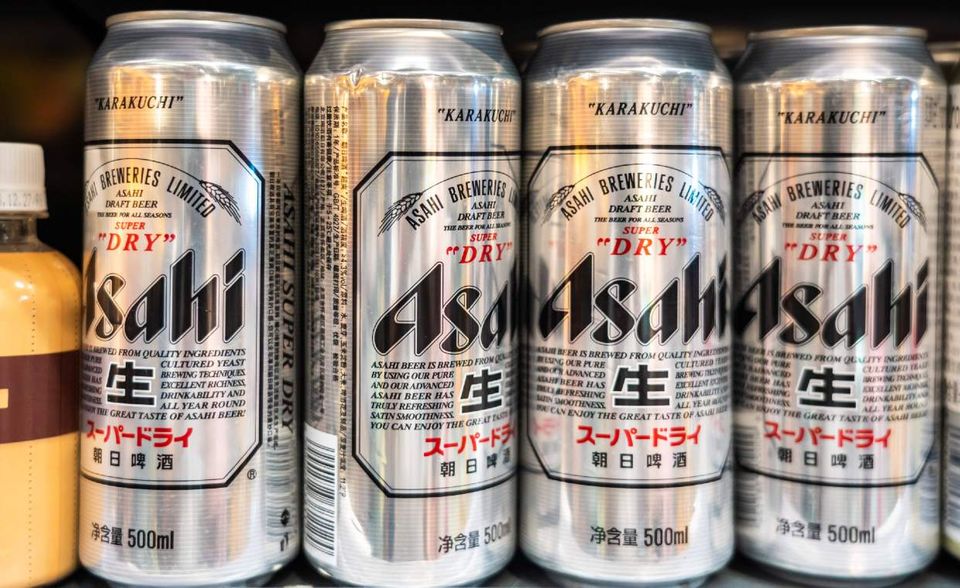 Der japanische Brauereikonzern Asahi eröffnet die Top 10 der wertvollsten Alkohol-Portfolios der Welt. Brand Finance schätzte den Wert aller Marken des Konzerns auf 9,4 Mrd. US-Dollar. Zwei Asahi-Marken schafften es in die Top-50-Rankings für Bier und Spirituosen. Der Konzern gehörte zu den Gewinnern der Branche. Asahi konnte im Ranking 2020 der wertvollsten Biermarken im Vergleich zum Vorjahr um 12,9 Prozent zulegen.