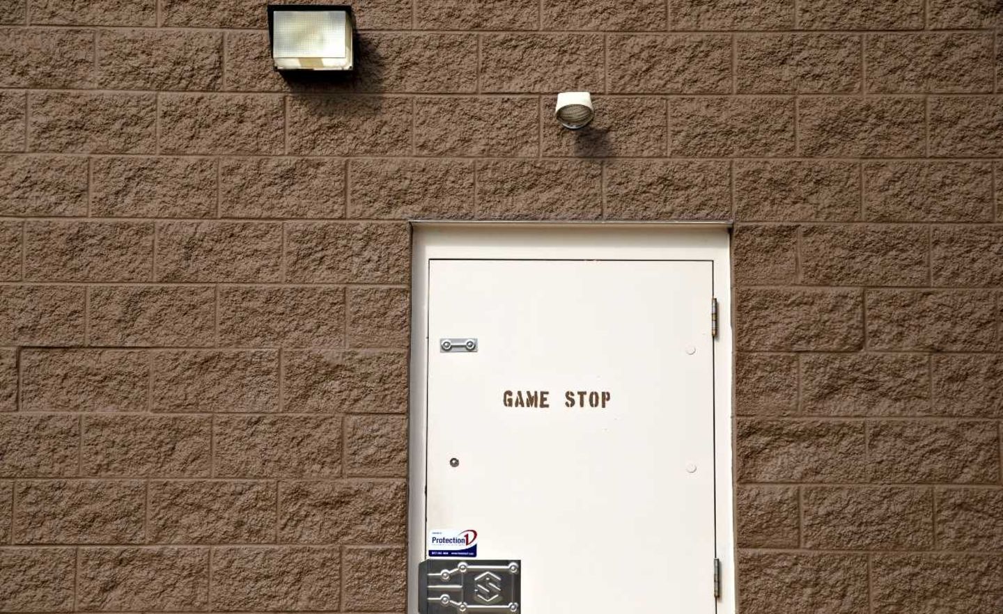 GamesStop: Die Aktie ist der Überflieger an der Wall Street, dabei ist die Ladenkette für Computerspiele fast pleite