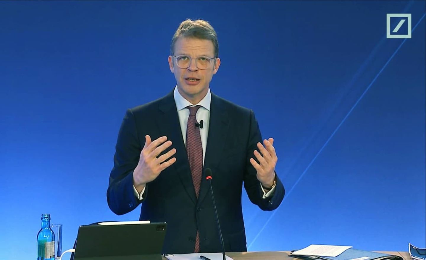 Deutsche Bank-Chef Christian Sewing konnte gute Zahlen verkünden