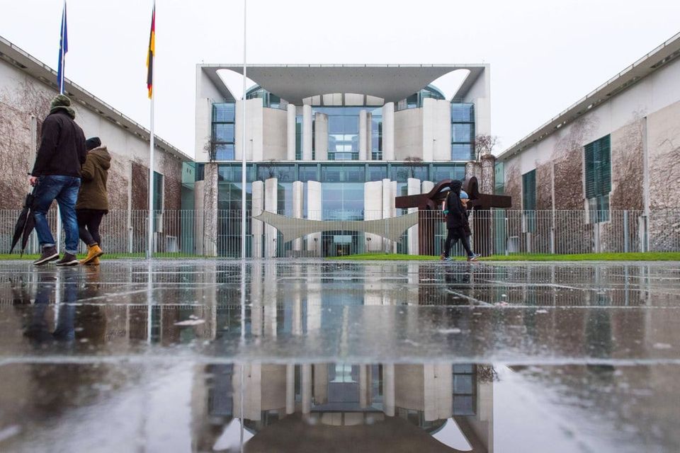Das Bundeskanzleramt in Berlin. Mit ihrer Sorge vor einer Verzehnfachung der Corona-Inzidenz sorgte Bundeskanzlerin Angela Merkel im Januar für Aufsehen