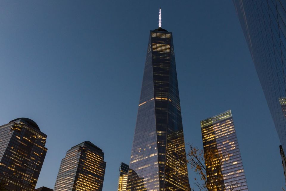 Für die 598.957 Markierungen des One World Trade Centers geht es zurück nach New York. Geplant war, den Wolkenkratzer Freedom Tower zu nennen. Er wurde aber von den Bauherren umbenannt um es leichter vermieten zu können. Das auf Ground Zero errichtete Gebäude ist mit 541,3 Metern das höchste der USA. Gleichzeitig ist es das höchste nur für Bürozwecke genutzte Gebäude der Welt.