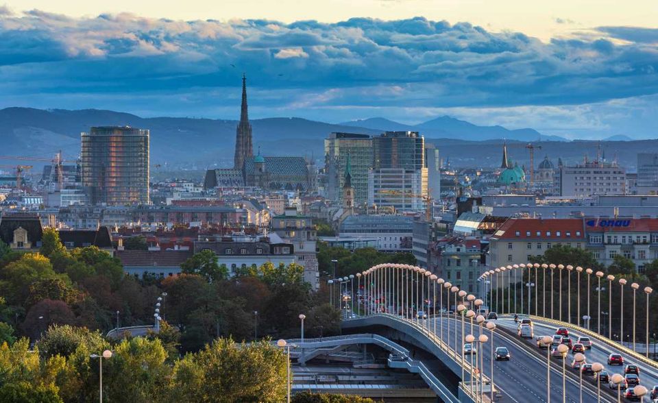 Die Inflation in Österreich fiel 2020 genau doppelt so hoch aus wie im EU-Durchschnitt: 1,4 Prozent. Die Verbraucherpreise haben sich während der Corona-Pandemie in unserem Nachbarland kaum verändert. 2019 hatte die Inflationsrate bei 1,5 Prozent gelegen.