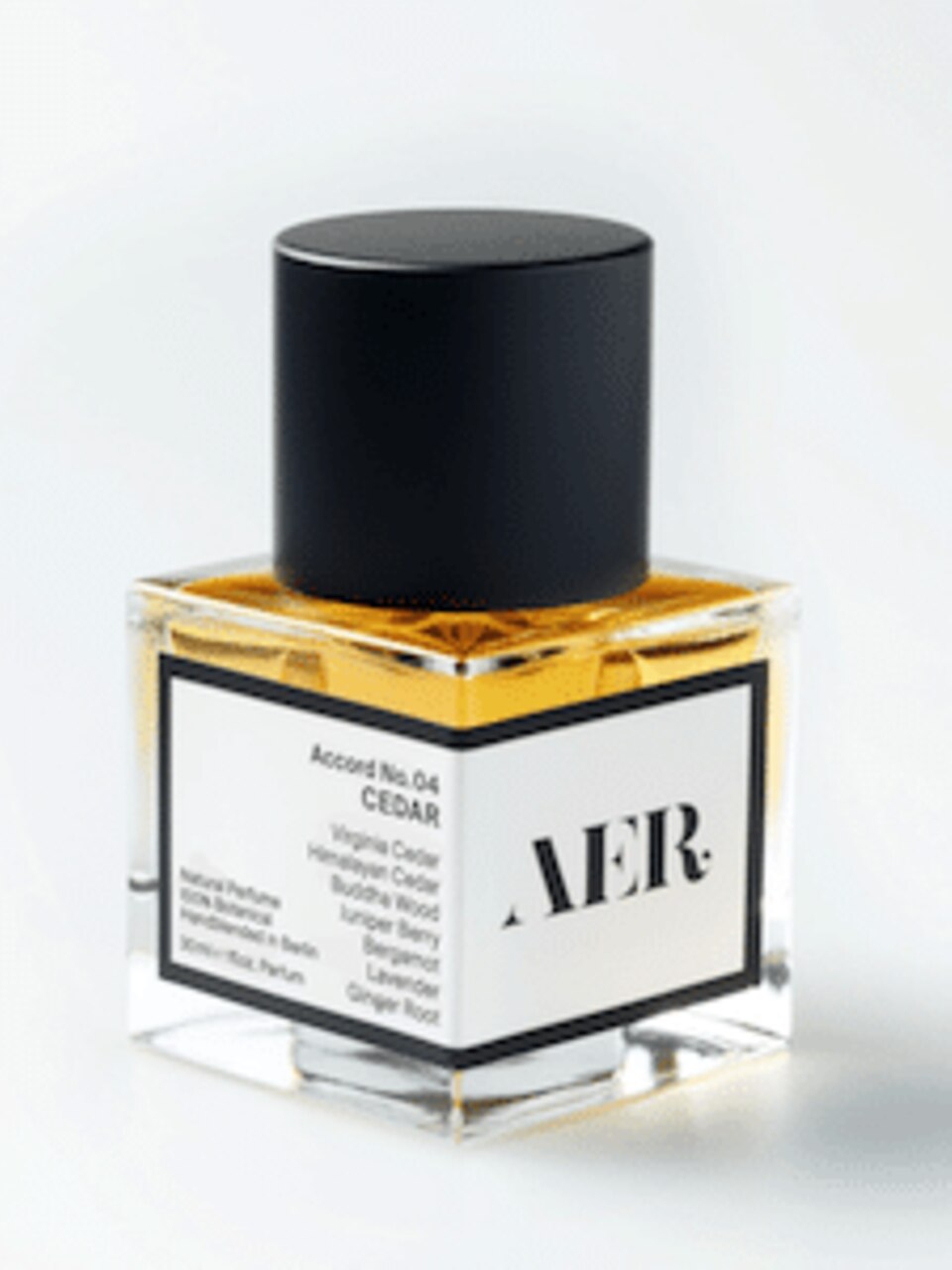 Das Parfüm „Accord No. 4: Cedar“ von AER Scents