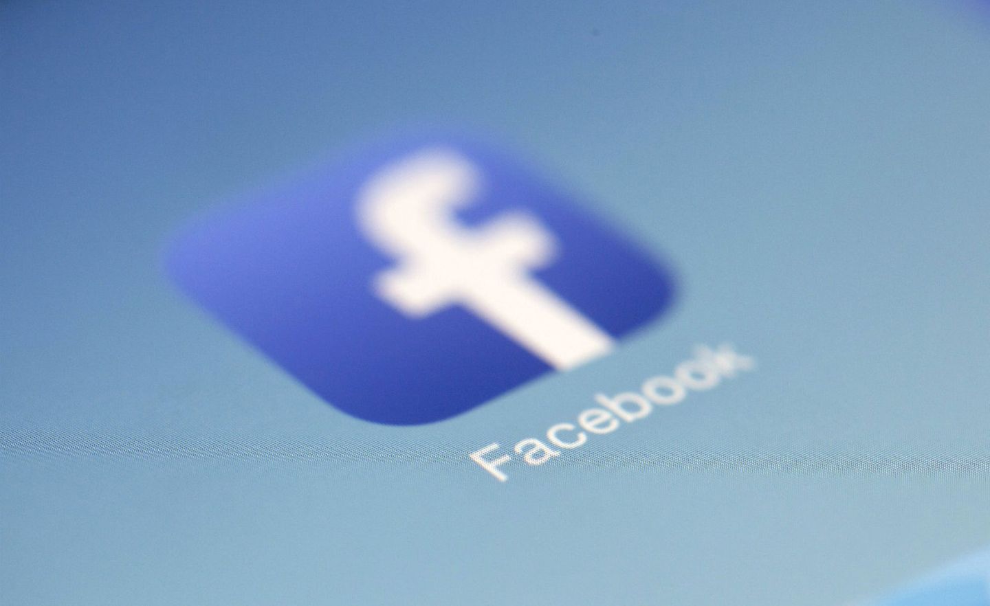 Facebook gehört zu den beliebtesten Sozialen Medien, das bekommt die Plattform auch bei Fake News der Impfgegner zu spüren