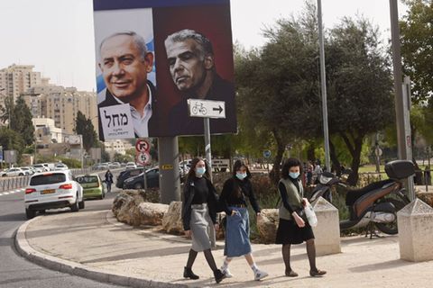 Im Zentrum der israelischen Parlamentswahlen steht die Frage, ob Premierminister Benjamin Netanjahu im Amt bleibt