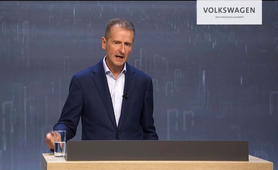 Volkswagen-Chef Herbert Diess musste Einbußen hinnehmen. Auf 7,7 Mio. Euro werden seine Einkünfte taxiert, 2019 waren es noch 8,4 Mio. Euro. Die Autoindustrie wurde im vergangenen Jahr von der Krise schwer getroffen.