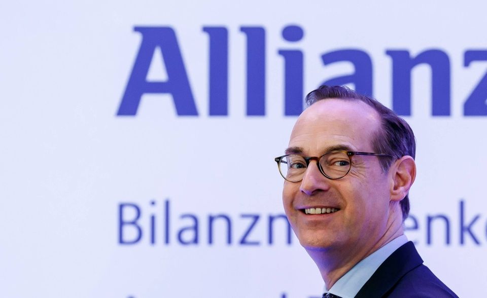 Auch für Allianz-Chef Oliver Bäte gab es mehr Geld: Der CEO des Finanzriesen verdiente 2020 knapp 6,4 Mio. Euro. Im Jahr zuvor kam der seit 2015 amtierende Allianz Chef auf 5,6 Mio. Euro.