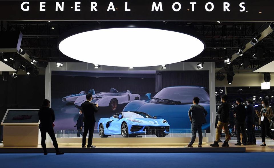 General Motors lag mit einer Marktkapitalisierung von 83,2 Mrd. Dollar weltweit auf Platz fünf der wertvollsten Autobauer. Exakt ein Jahr zuvor hatte GM mit einem Börsenwert von 29,7 Mrd. Dollar einen neuen Tiefpunkt verzeichnet. Für Ford reichte es übrigens nur für Platz 13.