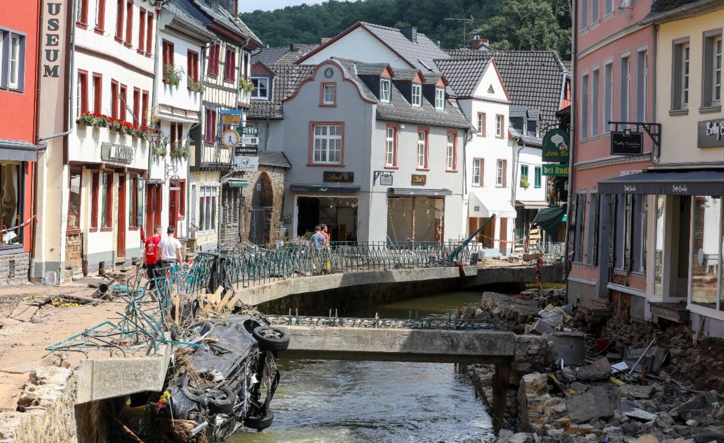 Die schweren Unwetter in Deutschland dürften Versicherer 2021 teuer zu stehen kommen