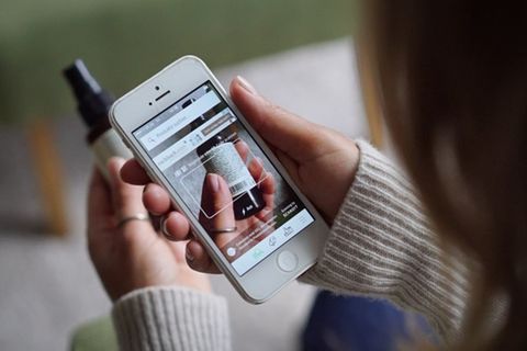 Mit der CodeCheck-App können Produkte eingescannt und die Inhaltsstoffe bewertet werden