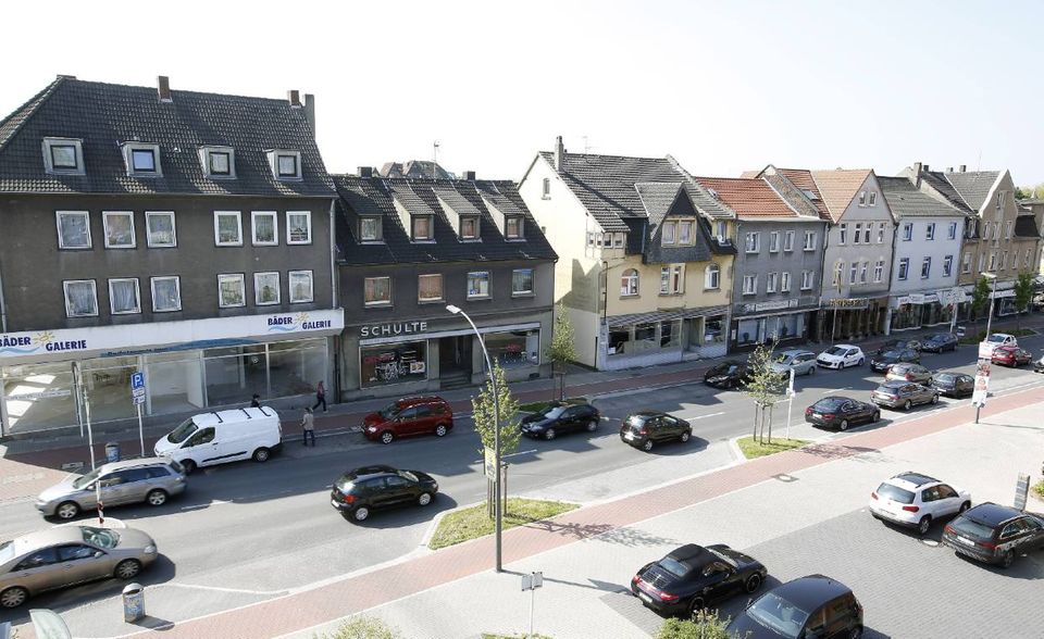 Marl ist die vierte Stadt in NRW in den Top Ten Städten mit der höchsten Grundsteuer. Hier zahlt man 669 Euro jährlich. Der Hebesatz der Grundsteuer B erhöhte sich auf 790 Prozent. Das bedeutet, dass die Stadt im Grundsteuerranking einen Platz nach hinten rutscht.