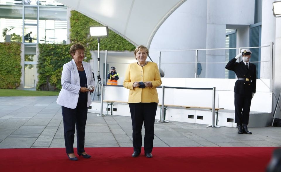 IWF-Chefin Kristalina Georgiewa zu Gast bei Bundeskanzlerin Angela Merkel zur G20-Afrika-Konferenz 2021.
