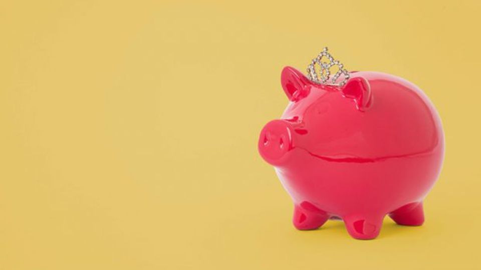 Figure Es winkt Geld durch Dividendenausschättungen