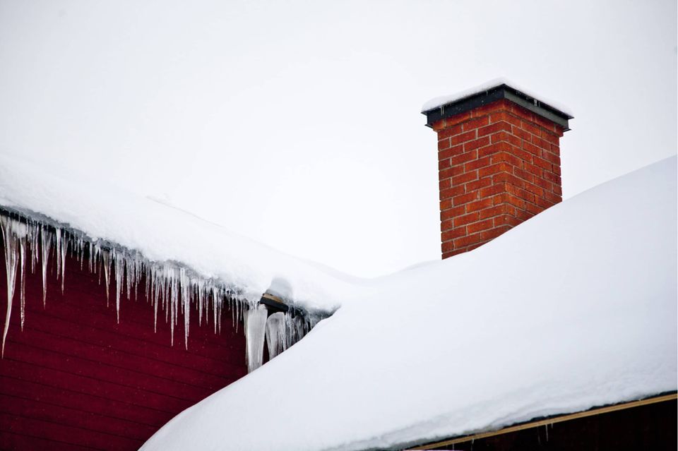 Teurer Winter: Bei den gestiegenen Gaspreisen geht in diesem Jahr viel Geld durch den Kamin