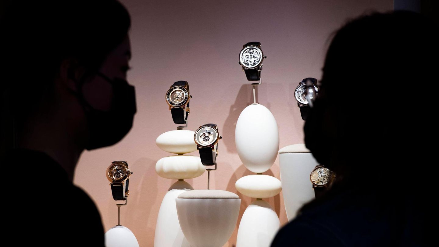 Richemont Aktie glamouröse Aussichten - Capital.de