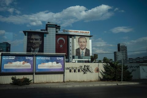 Die Wirtschaft der Türkei ist angeschlagen. Auch wenn der jüngste diplomatische Eklat beigelegt ist, könnte er die Lage weiter verschärfen