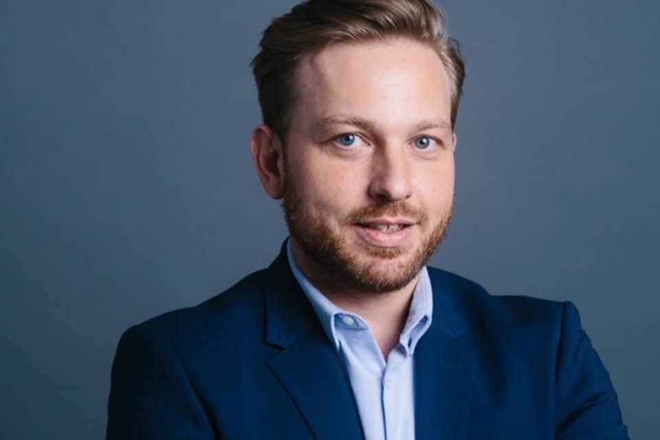 Alexander Langer ist Redaktionsleiter des Magazins „Business Punk“ und Buchautor.