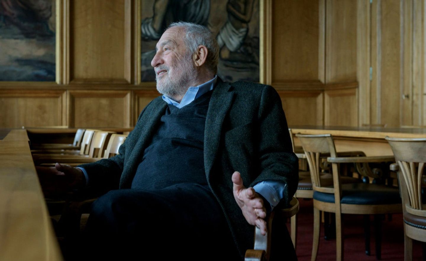 Joseph E. Stiglitz erhielt 2001 den Alfred-Nobel-Gedächtnispreis für Wirtschaftswissenschaften. Heute ist er Professor an der Columbia University.