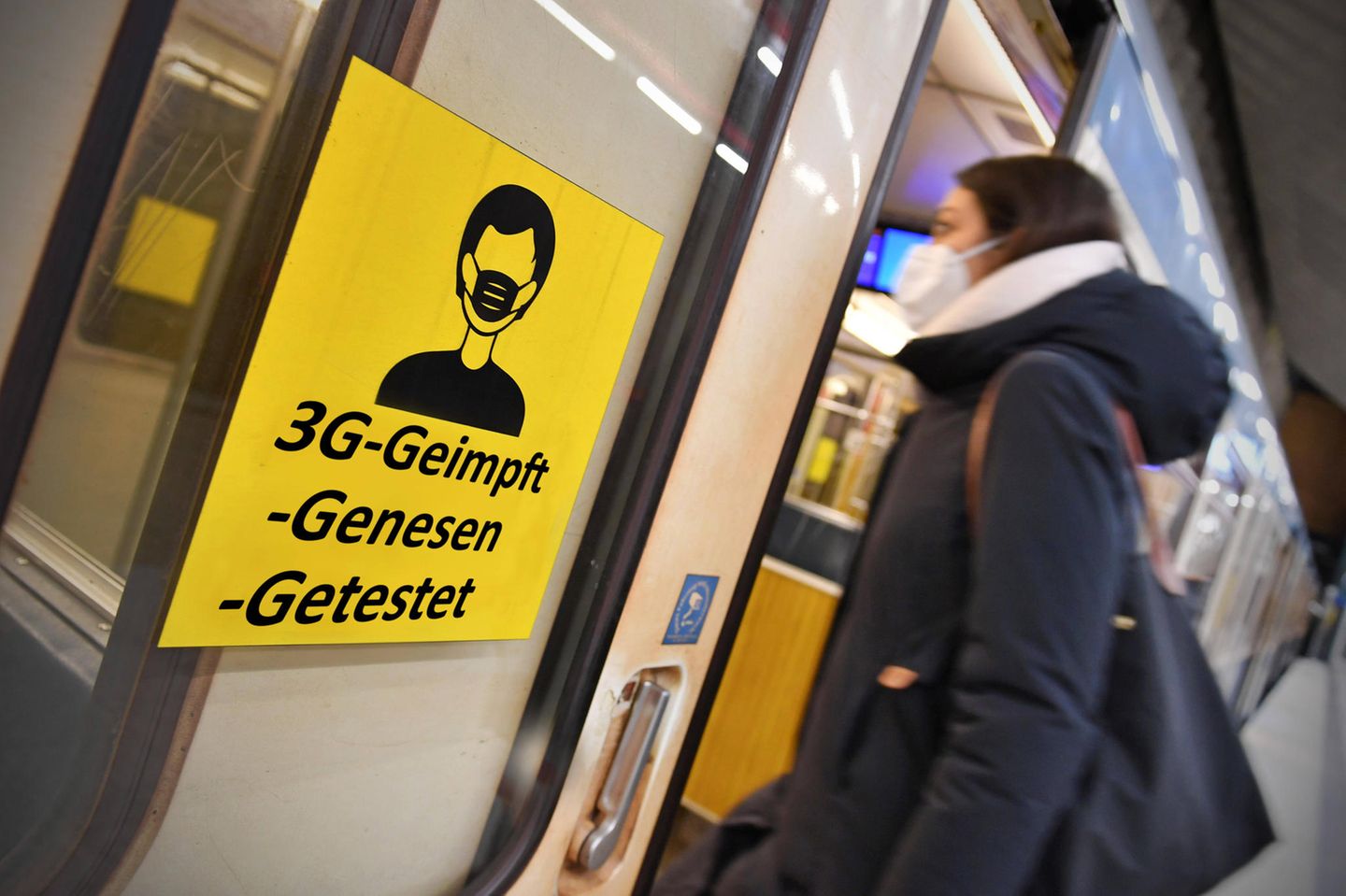 Geimpft, Genesen, Getestet: Soll im öffentlichen Personenverkehr künftig die 3G-Regel gelten?