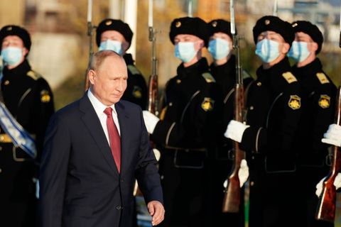 Russlands Präsident Putin im November bei einem Besuch in Sewastopol: Russland hat die Krim 2014 von der Ukraine annektiert