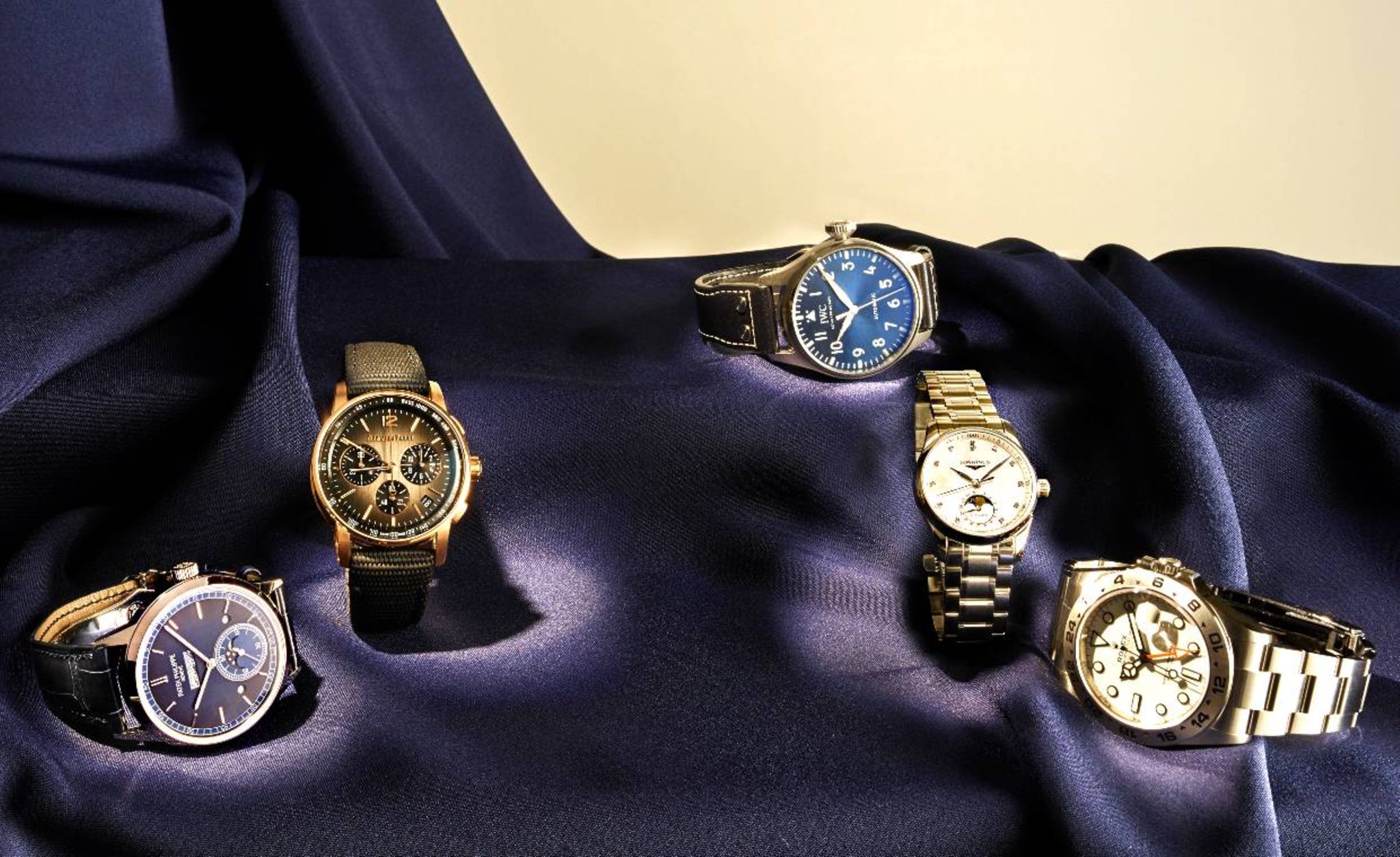 Klassische Tambour Schweizer Uhr von Louis Vuitton im Angebot bei