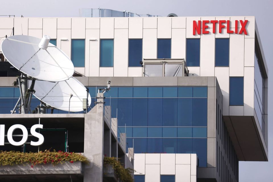 LOS ANGELES, CALIFORNIA - OCTOBER 07: The Netflix logo is displayed at Netflix's Los Angeles headquarters (TOP) on October 07, 2021 in Los Angeles, California. The IATSE union which represents Hollywood’s film and television production crews voted to authorize a strike, calling for better working conditions and higher pay amid a surge in streaming demand. Negotiations are ongoing but a strike may be imminent. (Photo by Mario Tama/Getty Images)