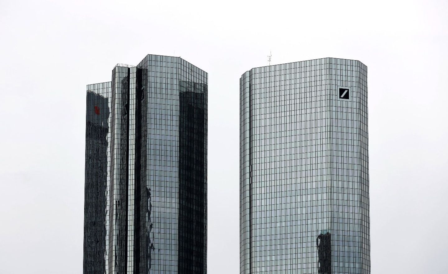Die Zwillingstürme der Deutschen Bank in Frankfurt