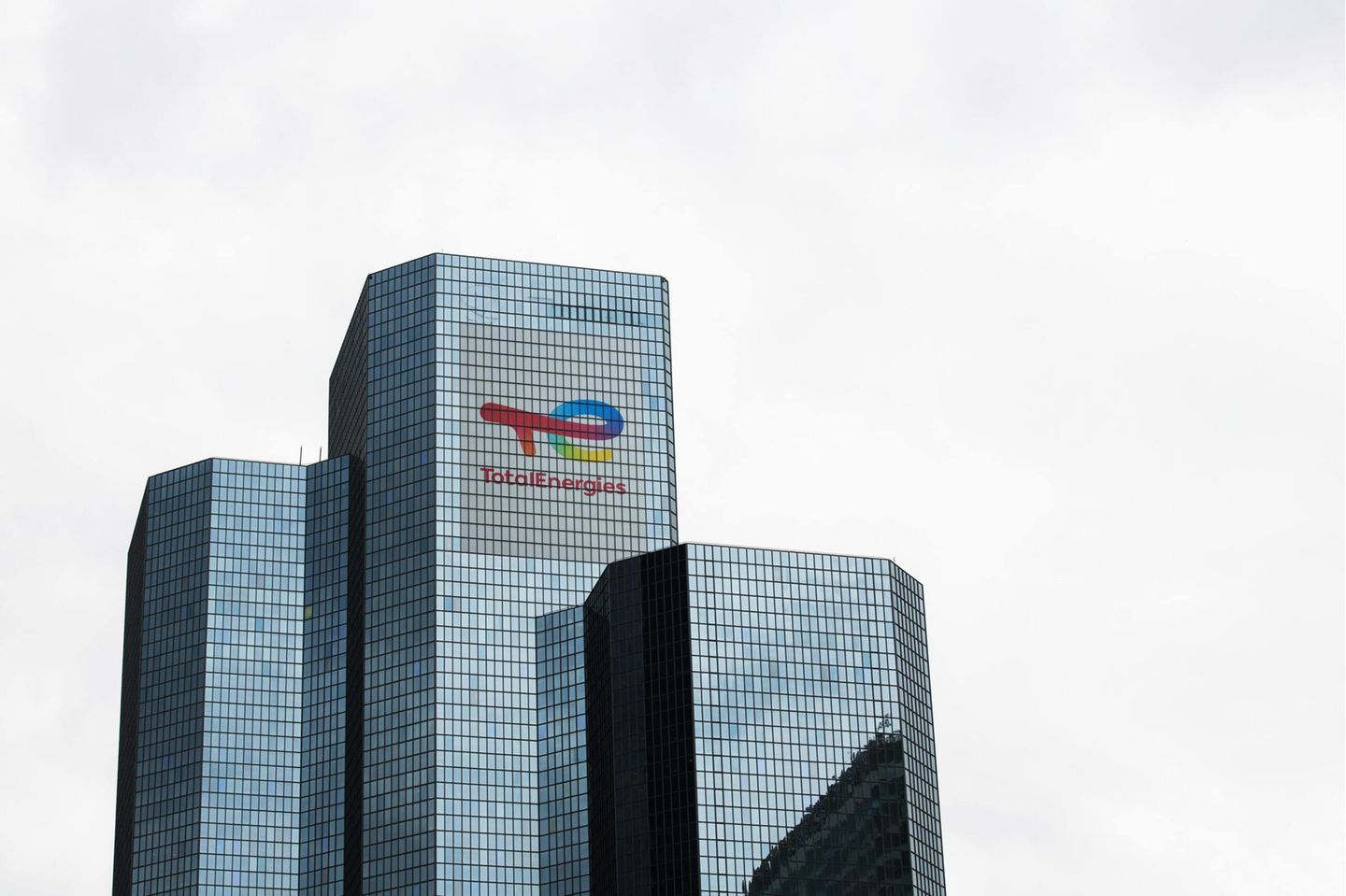 TotalEnergies-Zentrale im Pariser Stadtteil La Defense