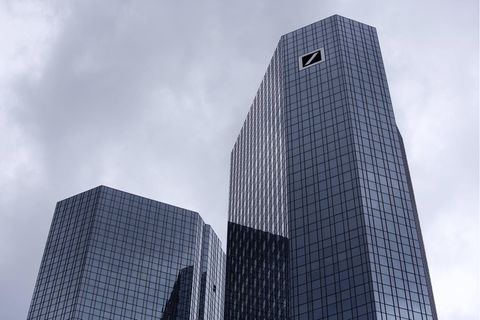 Die Zwillingstürme der Deutschen Bank in Frankfurt