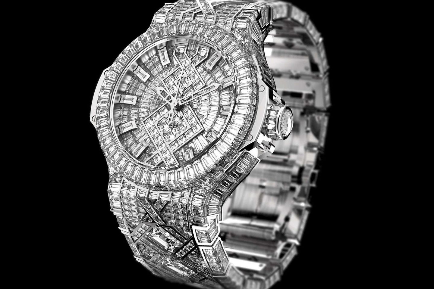 Die teuerste Uhr auf dieser Liste hat Beyoncé 2018 ihrem Ehemann Jay-Z zu seinem 43. Geburtstag geschenkt. Die Hublot Big Bang ist eine Einzelanfertigung im Wert von 4,5 Mio. Euro. Damit ist es die teuerste Hublot, die jemals hergestellt wurde. In die Uhr sind insgesamt 1.282 Diamanten eingelassen, sie alle sind von höchster Qualität. Die Anfertigung hat insgesamt 14 Monate gedauert und 12 Schleifer und 5 Fasser haben an ihr gearbeitet.