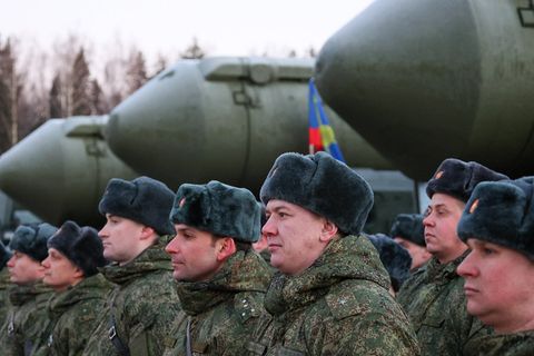Soldaten im zentralrussischen Teikowo