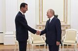 Syriens Diktator Baschar al-Assad ist von Putins Wohlwollen abhängig. So wundert es wenig, dass er sich ohne Zögern auf Putins Seite stellte. In dessen Angriff sieht er eine „Korrektur der Geschichte“ und eine „Wiederherstellung des Gleichgewichts in der Welt“. Entsprechend stimmte das Land gegen die UN-Resolution.