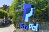 Paypal stellte seine Dienstleistungen in Russland ein. „Paypal unterstützt das ukrainische Volk und verurteilt gemeinsam mit der internationalen Gemeinschaft Russlands gewaltsame militärische Aggression in der Ukraine“, sagte CEO Dan Schulman.