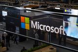 Microsoft-Produkte werden vorerst nicht mehr in Russland verkauft. Außerdem hilft der Konzern der Ukraine bei der Abwehr von Cyberangriffen.