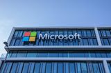 Deutlich gewachsen ist auch Microsoft. Der Software-Konzern stieg vom dritten auf den ersten Platz empor. Die Gewinne erhöhten sich von 41 auf 78 Mrd. Kronen. Die 1,03 Prozent der Aktien und Stimmrechte des norwegischen Pensionsfonds an Microsoft waren Ende 2021 rund 148 Mrd. Kronen wert.