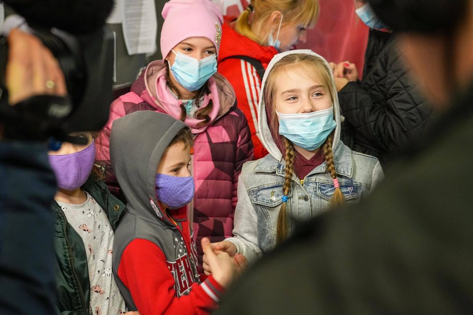 In Berlin kommen zurzeit Tausende Flüchtlinge aus der Ukraine an – darunter auch viele Kinder