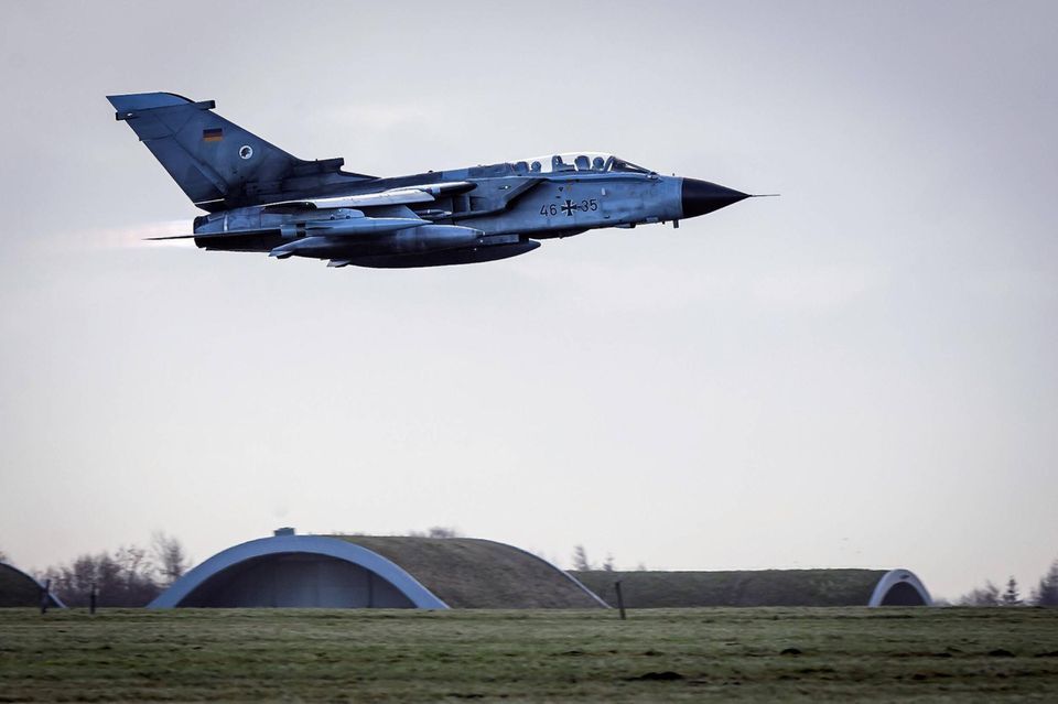 In die Jahre gekommen: Ein Tornado-Kampfjet der Luftwaffe