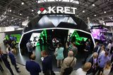 KRET ist ebenfalls eine Unternehmensgruppe der elektronischen Industrie. Ihre Firmen fertigen unter anderem Elektronik für russische Kampfjets und waren an der Ausrüstung der Sojus-Raumschiffe beteiligt. Laut SIPRI wurden zuletzt 1,9 Mrd. Dollar oder 89 Prozent des Gesamtumsatzes mit der Rüstungssparte verdient. KRET, das nach der Annexion der Krim von den USA mit Sanktionen belegt wurde und Teil von Rostec ist, stieg im weltweiten Ranking vier Plätze auf Rang 58.