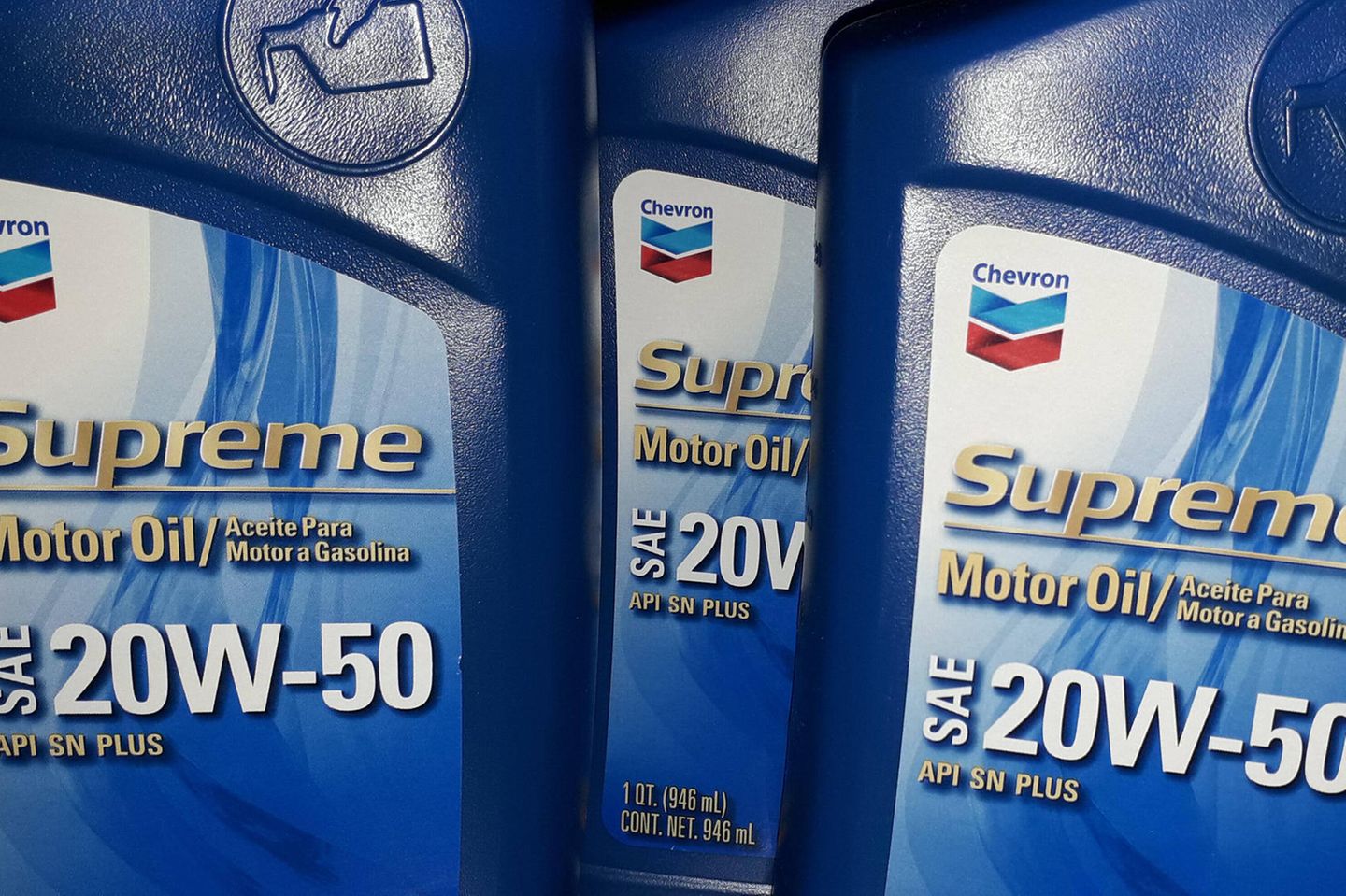 Die USA führten die Länderwertung 2021 mit drei Firmen in den Top 10 an. Platz vier der Gesamtliste ging an den Energiekonzern Chevon aus Kalifornien. Das 1879 gegründete Unternehmen gehört zu den führenden Ölkonzernen weltweit. 1,4 Prozent der Anteile kamen in der Jahresbilanz 2021 auf einen Marktwert von knapp 27 Mrd. Kronen. Chevron fiel im Ranking einen Platz.