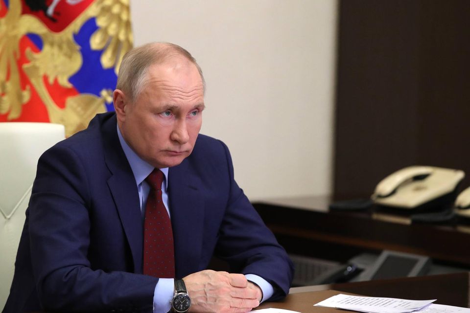 Russlands Präsident Putin: Ist sein Land bald pleite?