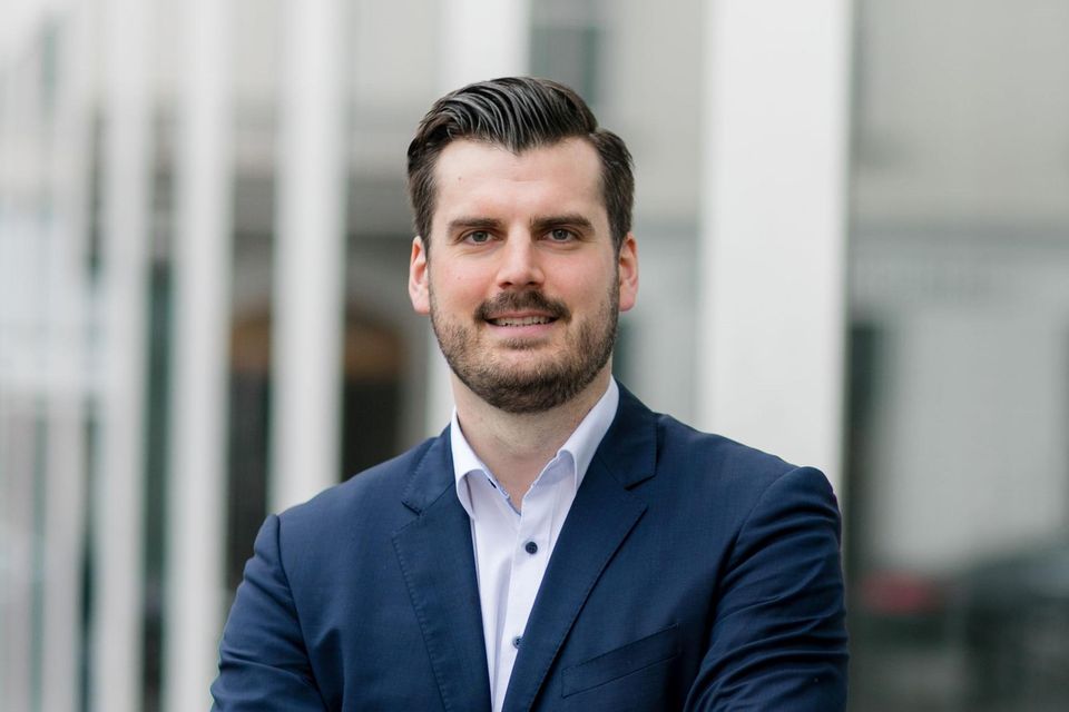 Tibor Mérey ist Managing Director und Partner für die Boston Consulting Group in Wien und beschäftigt sich mit den wirtschaftlichen Potenzialen des Metaversums.