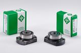 Zweireihiges „INA“-Axial-Schrägkugellager (Schaeffler Technologies AG & Co. KG)  „GIANT kopiert und fälscht schamlos alles: Von Produkten, Verpackungen und den Markennamen renommierter Hersteller wie Schaeffler, über Händlerzertifikate bis hin zu Data Matrix Codes und Bankbestätigungen. Alles, bis auf die Produktqualität. Dabei spielen Präzision und Zuverlässigkeit eine enorme Rolle bei Produkten, die u.a. in Werkzeugmaschinen eingesetzt werden. 3D-Scanning von Klostermann 3D Messtechnik zeigt erhebliche Abweichungen in der Maßhaltigkeit und Fertigungsqualität, mit unvorhersehbaren Folgen je nach Einbausituation. Der Schaden liegt nicht nur bei Schaeffler, sondern auch bei Händlern, die für die minderwertige Qualität haften, und bei Kunden, die die Konsequenzen für Mensch und Maschine (er)tragen müssen. Schaeffler schützt und verteidigt sein geistiges Eigentum daher weltweit sehr konsequent.“ (Links Original, rechts Fälschung) 