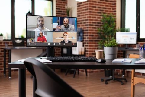 Bei virtuellen Meetings leidet die Kreativität