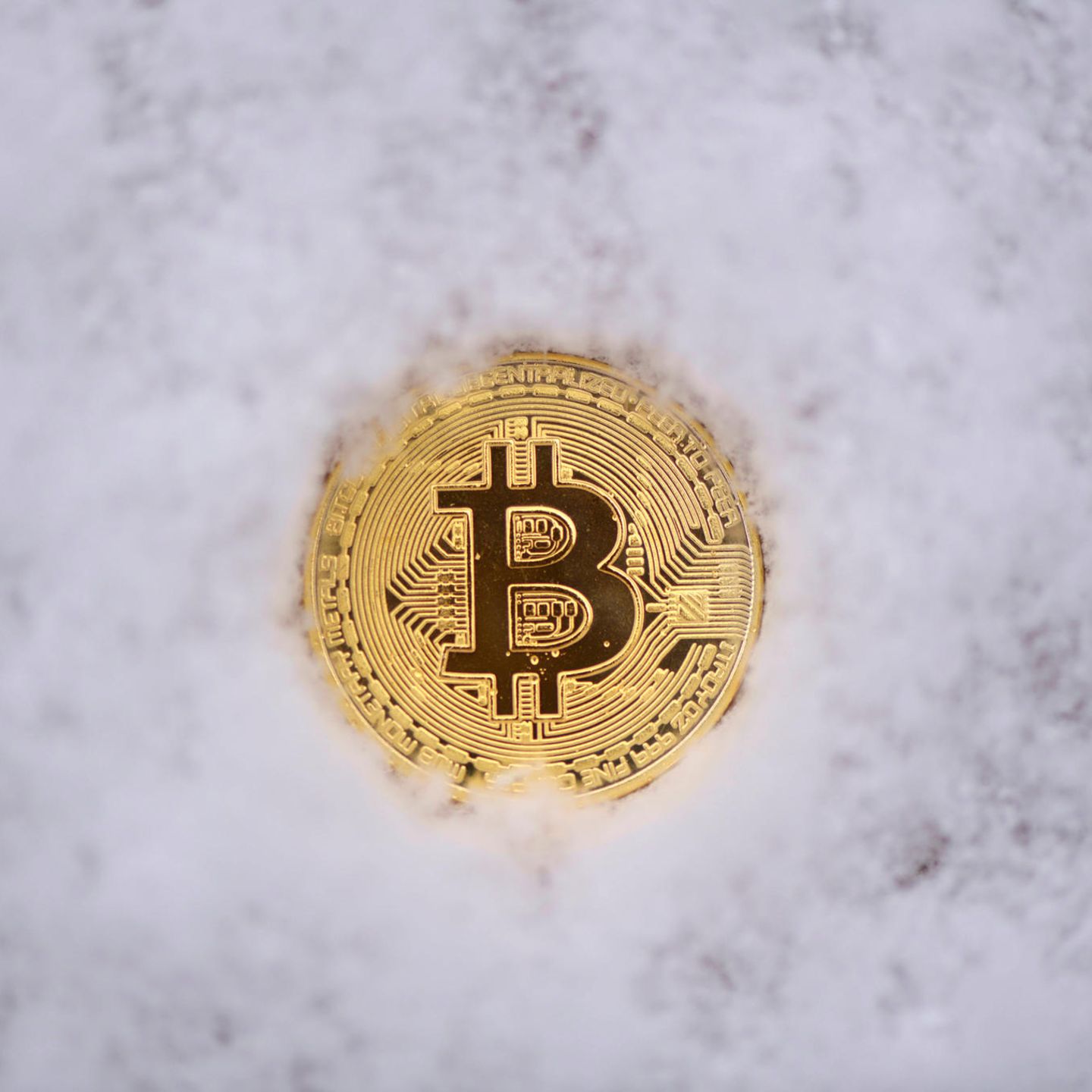 Warum Bitcoin und Co. nicht aus der Krise kommen - Capital.de