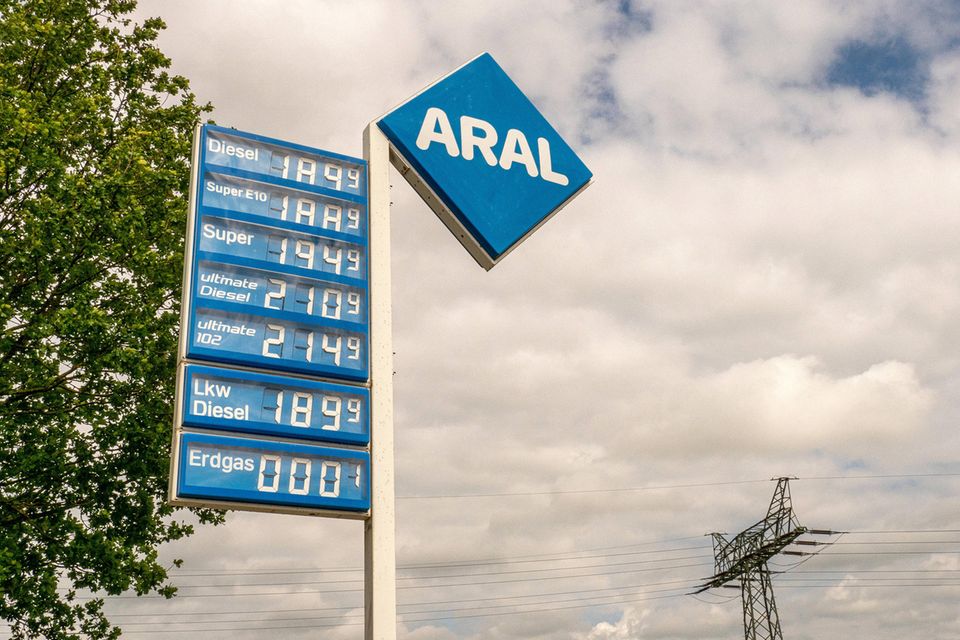 Die Tankstellenpreise bleiben trotz staatlicher Fördermaßnahmen in Deutschland hoch