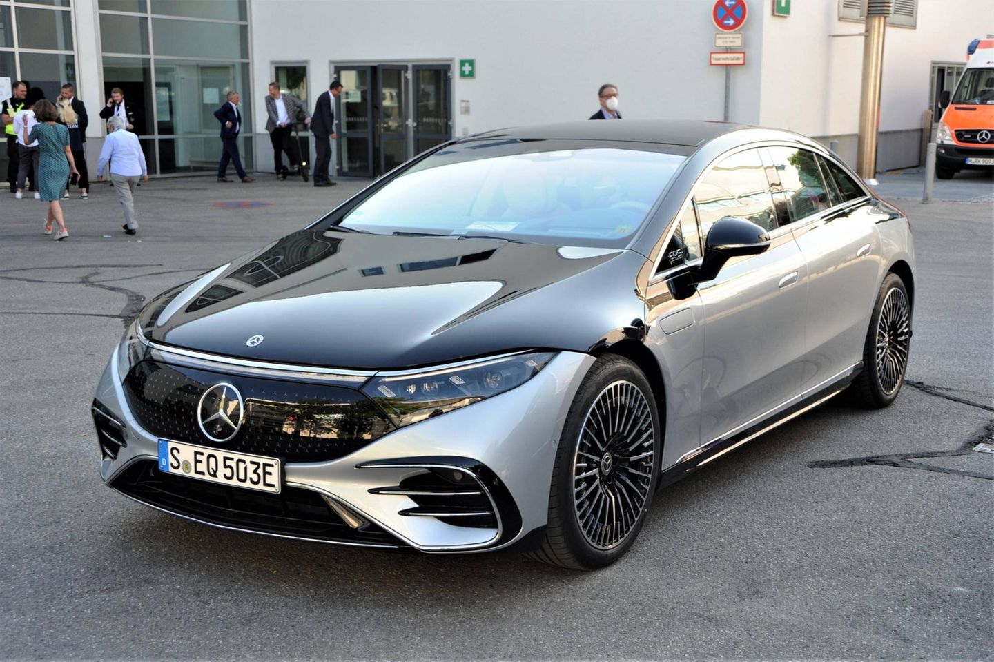 Mit dem EQS 580 macht Mercedes Boden gegenüber Tesla gut